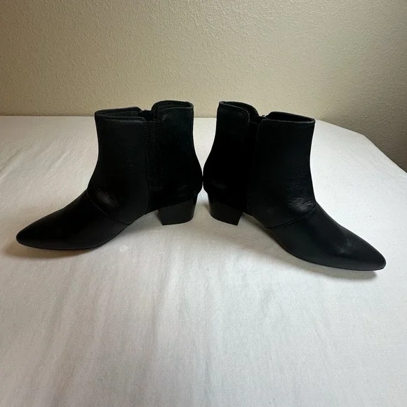 Women's Clarks Ellanie Vibe BootBlack Leather‎ Size9.5 $140 Retail NIB